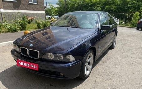 BMW 5 серия, 2003 год, 700 000 рублей, 2 фотография
