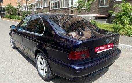 BMW 5 серия, 2003 год, 700 000 рублей, 4 фотография