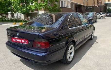 BMW 5 серия, 2003 год, 700 000 рублей, 3 фотография