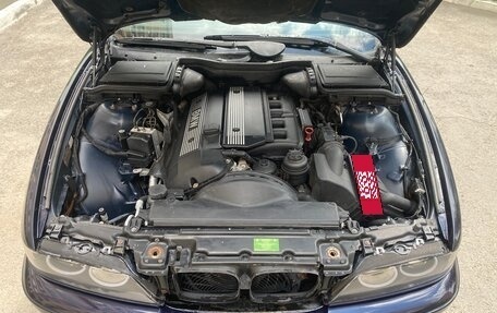 BMW 5 серия, 2003 год, 700 000 рублей, 14 фотография