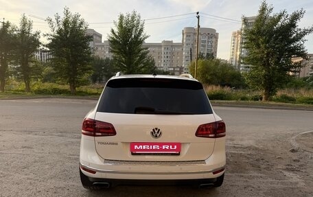 Volkswagen Touareg III, 2017 год, 3 999 000 рублей, 2 фотография