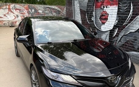 Toyota Camry, 2018 год, 3 500 000 рублей, 2 фотография