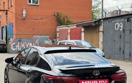 Toyota Camry, 2018 год, 3 500 000 рублей, 10 фотография