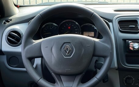 Renault Logan II, 2015 год, 699 000 рублей, 12 фотография