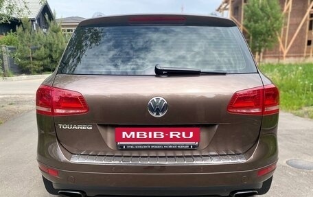 Volkswagen Touareg III, 2011 год, 2 600 000 рублей, 7 фотография