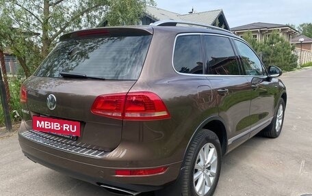 Volkswagen Touareg III, 2011 год, 2 600 000 рублей, 4 фотография