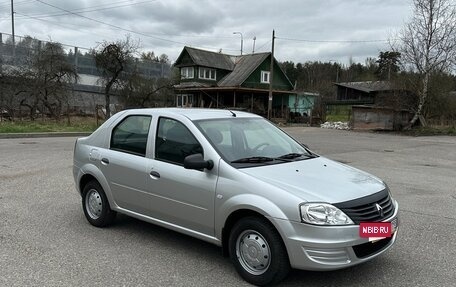 Renault Logan I, 2015 год, 1 300 000 рублей, 2 фотография