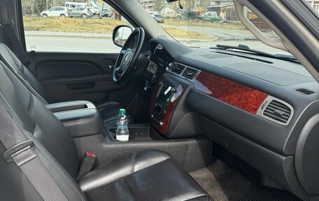 Chevrolet Tahoe III, 2012 год, 2 750 000 рублей, 14 фотография