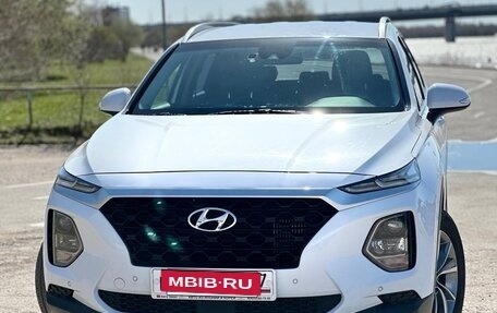 Hyundai Santa Fe IV, 2019 год, 2 790 000 рублей, 2 фотография