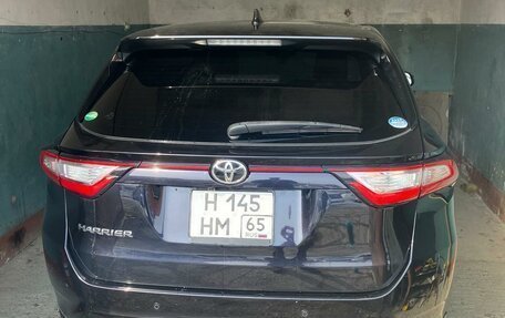 Toyota Harrier, 2017 год, 3 000 000 рублей, 3 фотография