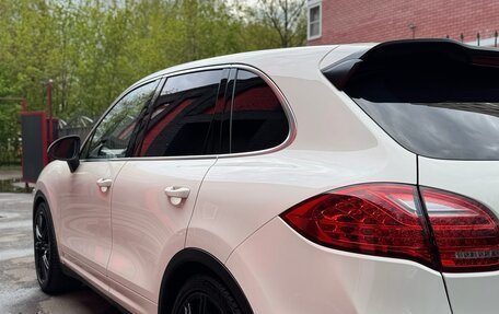 Porsche Cayenne III, 2011 год, 2 540 000 рублей, 6 фотография