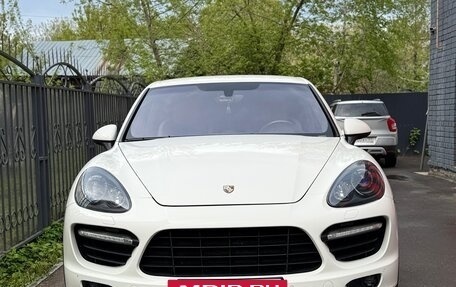 Porsche Cayenne III, 2011 год, 2 540 000 рублей, 2 фотография