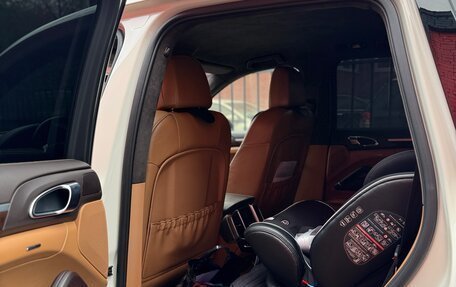 Porsche Cayenne III, 2011 год, 2 540 000 рублей, 13 фотография