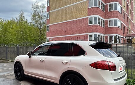 Porsche Cayenne III, 2011 год, 2 540 000 рублей, 24 фотография