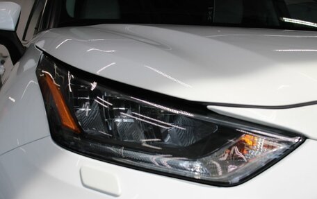 Toyota Highlander, 2021 год, 5 685 000 рублей, 27 фотография
