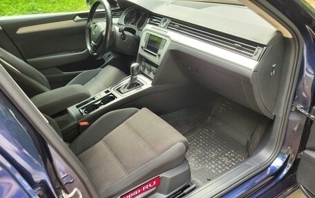 Volkswagen Passat B8 рестайлинг, 2016 год, 1 930 000 рублей, 24 фотография