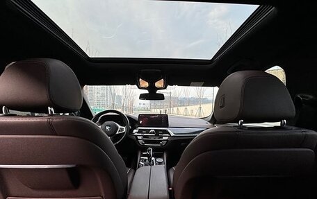 BMW 5 серия, 2022 год, 5 725 000 рублей, 4 фотография
