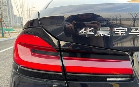 BMW 5 серия, 2022 год, 5 725 000 рублей, 16 фотография