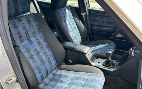 Mercedes-Benz C-Класс, 1995 год, 390 000 рублей, 11 фотография