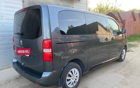 Peugeot Traveller I, 2018 год, 2 500 000 рублей, 18 фотография