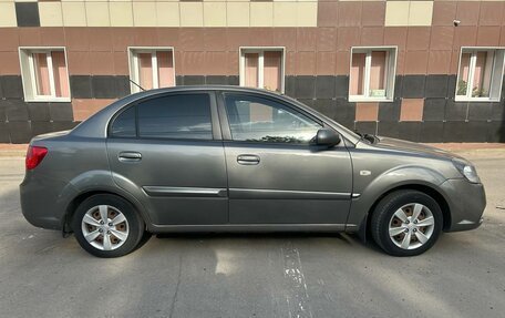 KIA Rio II, 2011 год, 570 000 рублей, 3 фотография