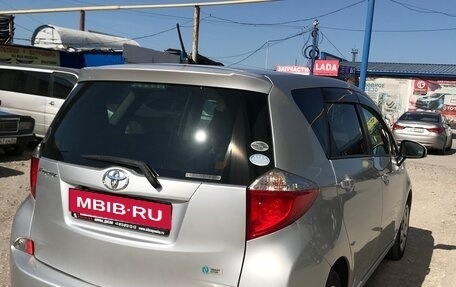 Toyota Ractis II, 2011 год, 955 000 рублей, 6 фотография