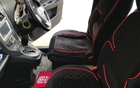 Toyota Ractis II, 2011 год, 955 000 рублей, 10 фотография