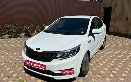 KIA Rio III рестайлинг, 2017 год, 1 099 000 рублей, 2 фотография