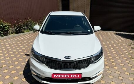 KIA Rio III рестайлинг, 2017 год, 1 099 000 рублей, 3 фотография