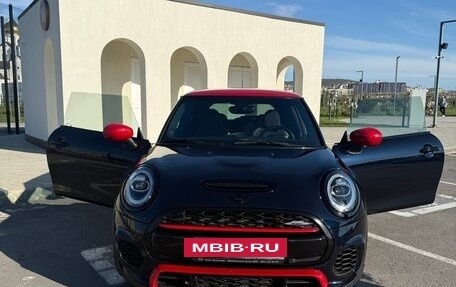MINI Hatch, 2021 год, 3 500 000 рублей, 4 фотография