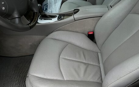 Mercedes-Benz E-Класс, 2004 год, 1 550 000 рублей, 8 фотография