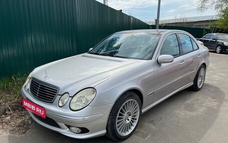 Mercedes-Benz E-Класс, 2004 год, 1 550 000 рублей, 2 фотография