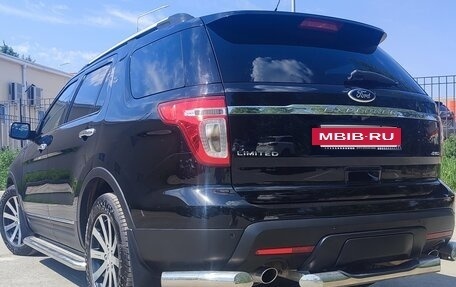 Ford Explorer VI, 2013 год, 2 500 000 рублей, 2 фотография