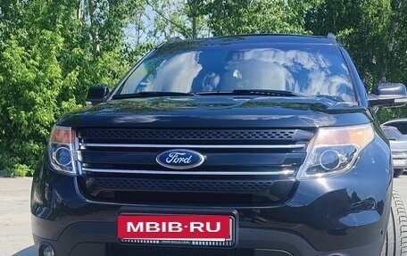 Ford Explorer VI, 2013 год, 2 500 000 рублей, 3 фотография