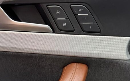 Audi A4, 2016 год, 1 890 000 рублей, 15 фотография