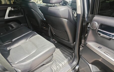 Toyota Land Cruiser 200, 2012 год, 4 100 000 рублей, 10 фотография
