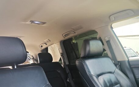 Toyota Land Cruiser 200, 2012 год, 4 100 000 рублей, 15 фотография