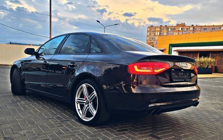 Audi A4, 2013 год, 2 050 000 рублей, 5 фотография