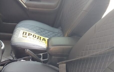 Pontiac Vibe II, 2003 год, 550 000 рублей, 2 фотография