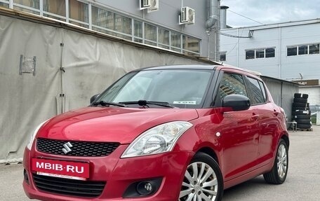 Suzuki Swift IV, 2011 год, 699 000 рублей, 3 фотография