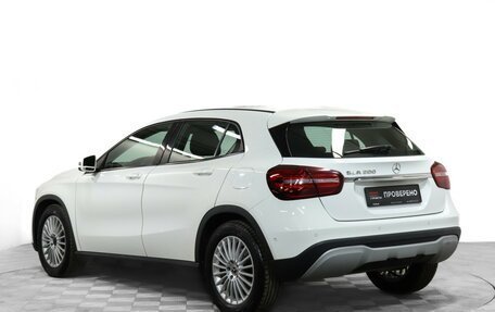 Mercedes-Benz GLA, 2018 год, 2 200 000 рублей, 7 фотография