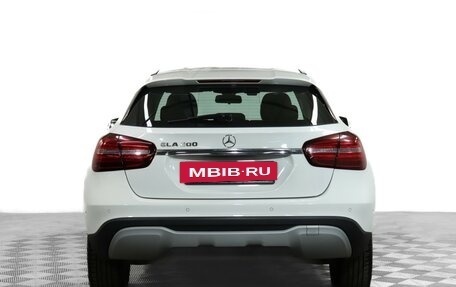 Mercedes-Benz GLA, 2018 год, 2 200 000 рублей, 6 фотография