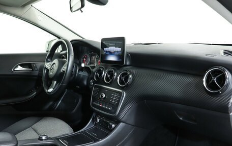 Mercedes-Benz GLA, 2018 год, 2 200 000 рублей, 9 фотография