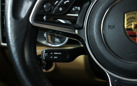 Porsche Cayenne III, 2016 год, 4 400 000 рублей, 23 фотография