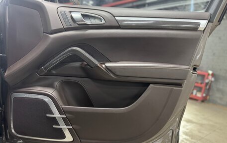 Porsche Cayenne III, 2015 год, 6 000 000 рублей, 18 фотография