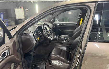 Porsche Cayenne III, 2015 год, 6 000 000 рублей, 28 фотография