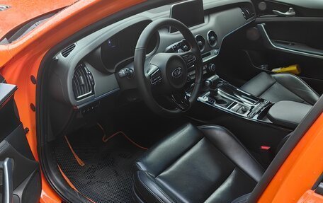 KIA Stinger I, 2019 год, 2 320 000 рублей, 18 фотография