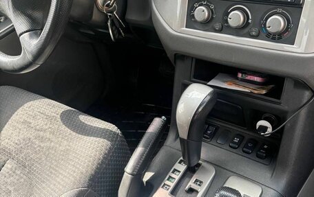 Mitsubishi Pajero III рестайлинг, 2004 год, 1 180 000 рублей, 12 фотография