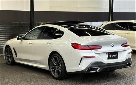 BMW 8 серия, 2022 год, 8 825 000 рублей, 3 фотография