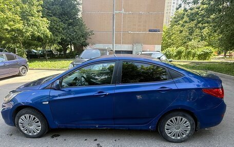 Hyundai Solaris II рестайлинг, 2013 год, 420 000 рублей, 7 фотография